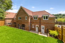 Herb Grove, Banstead, SM7 photo 12
