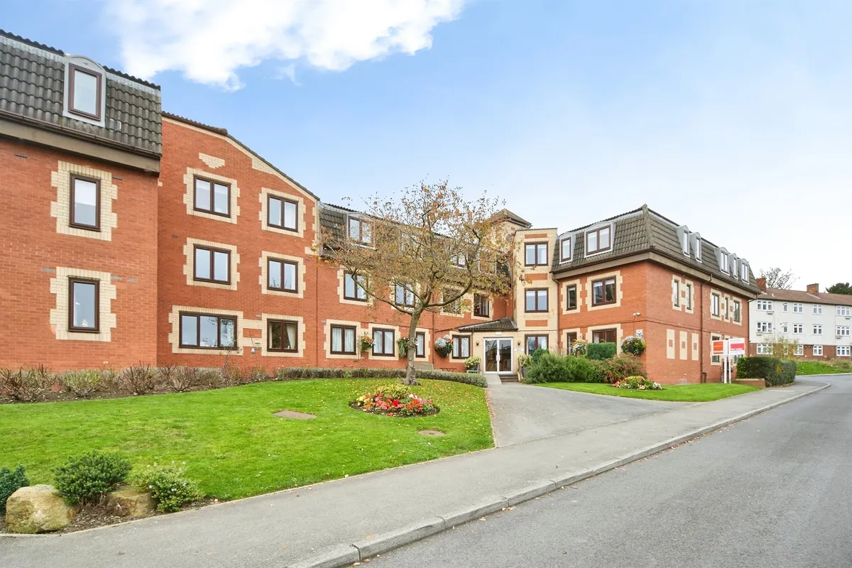 Regent Crescent, Horsforth, Leeds