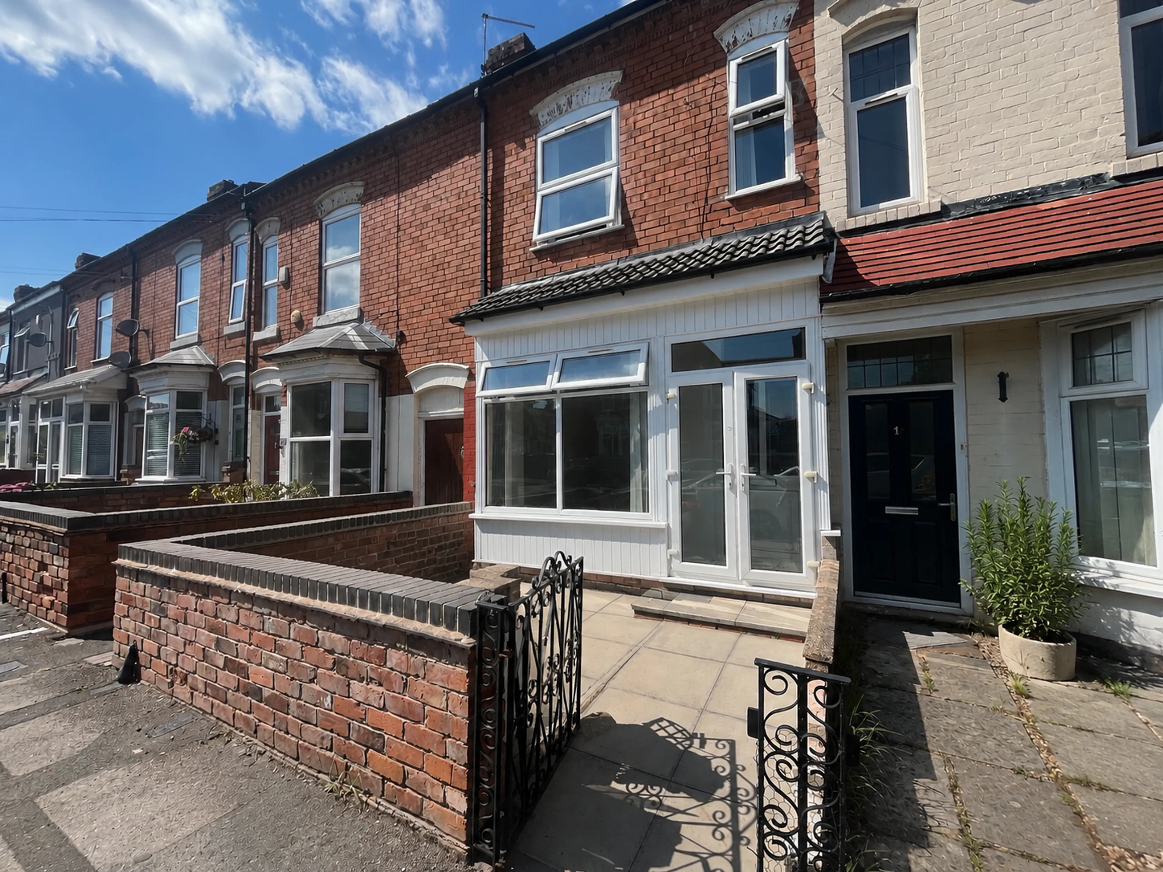 Property photo 0