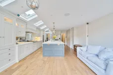 Hewitt Road, London, N8 photo 10