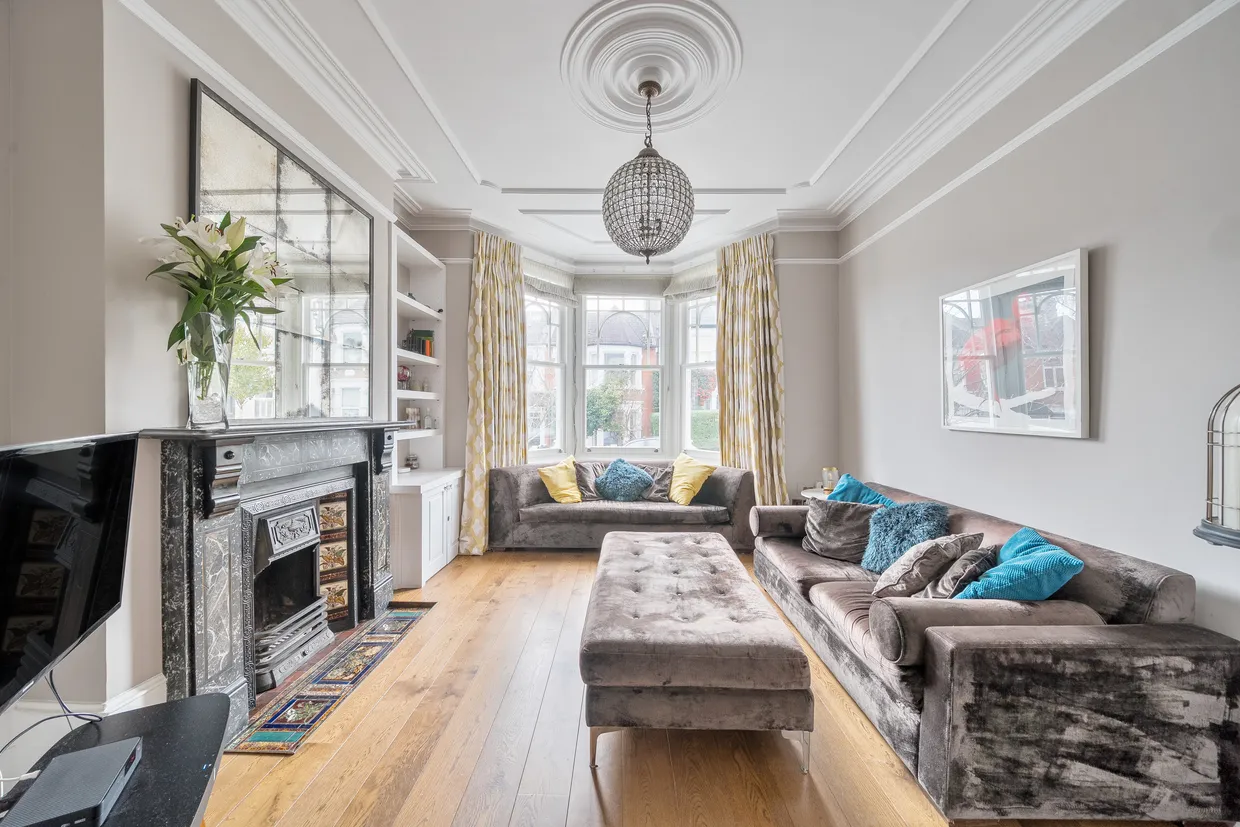 Hewitt Road, London, N8 photo 11