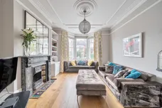 Hewitt Road, London, N8 photo 11
