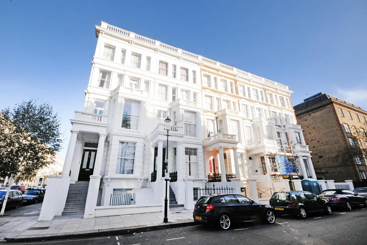 Nevern Road, Earls Court