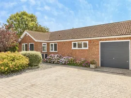 Caraway Road, Earley, Reading photo