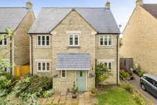 Gotherington Lane, Bishops Cleeve, Cheltenham, GL52 photo 1