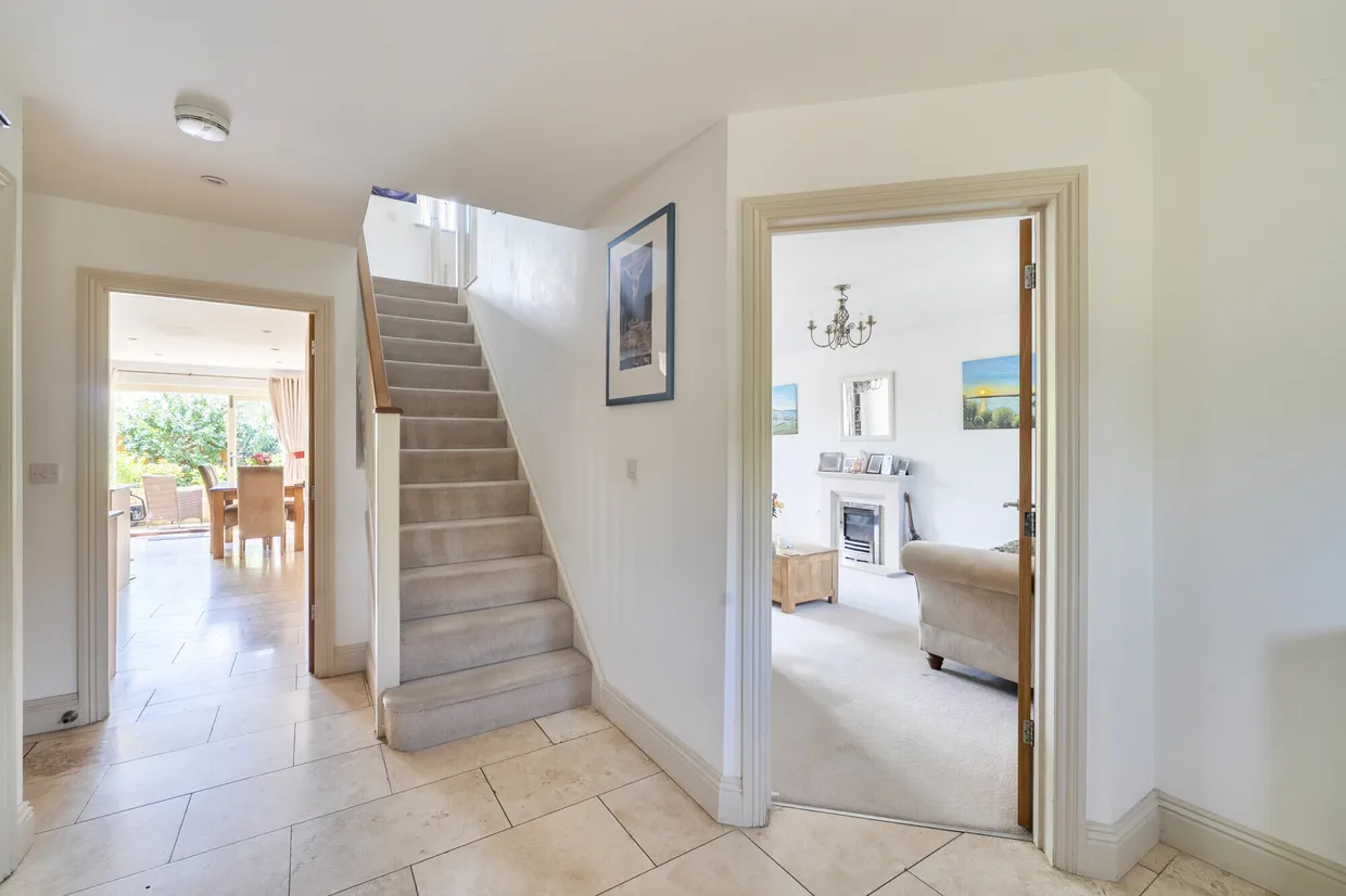 Gotherington Lane, Bishops Cleeve, Cheltenham, GL52 photo 9