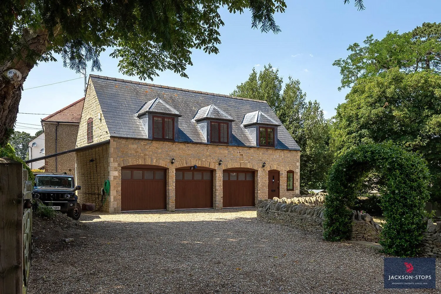 Grange Road, Stanwick, NN9 photo 2