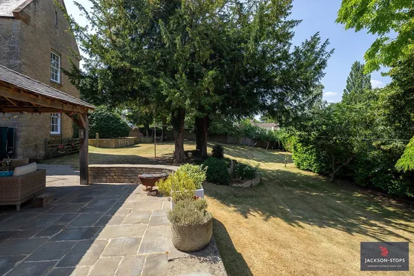 Grange Road, Stanwick, NN9 photo 32