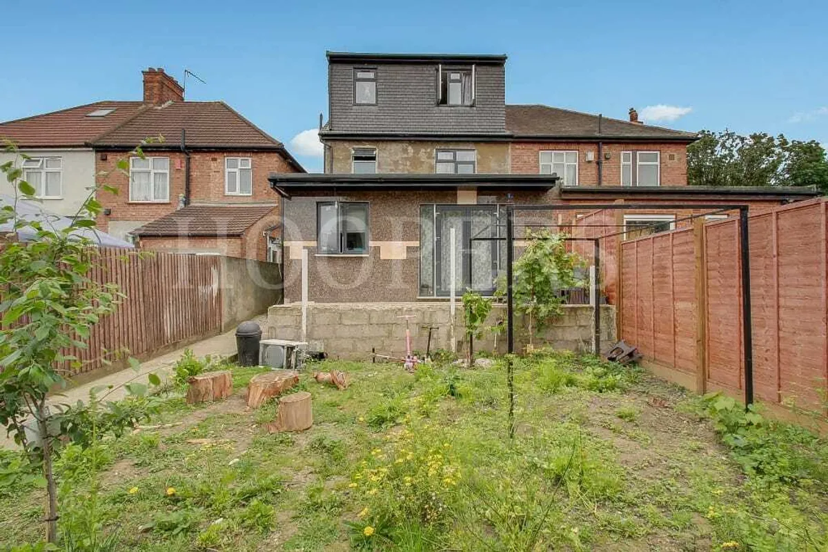 Winslow Close, London, NW10