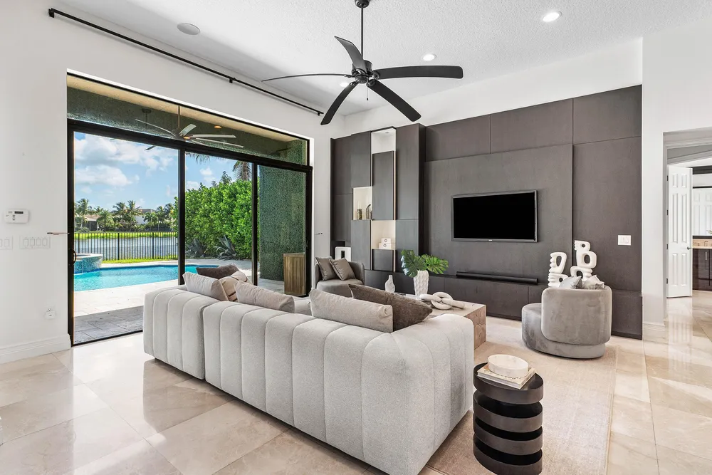 16872 Pavilion Way, Delray Beach, FL 33446