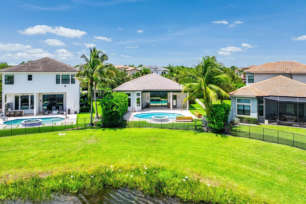 16872 Pavilion Way, Delray Beach, FL 33446