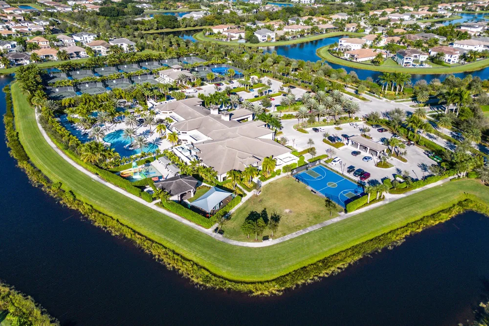 16872 Pavilion Way, Delray Beach, FL 33446