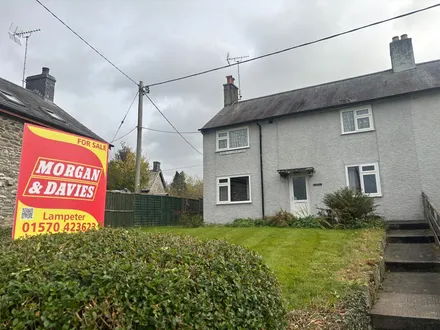 Llanddewi Brefi, Tregaron, SY25