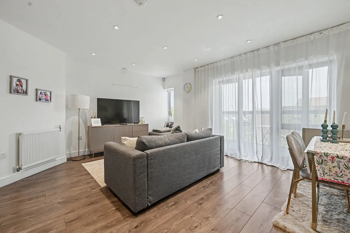 Neasden Lane, London, NW10
