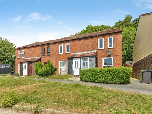 Coneyburrow Gardens, St. Leonards-On-Seaphoto