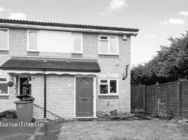 Chelmsford Close, Sutton photo