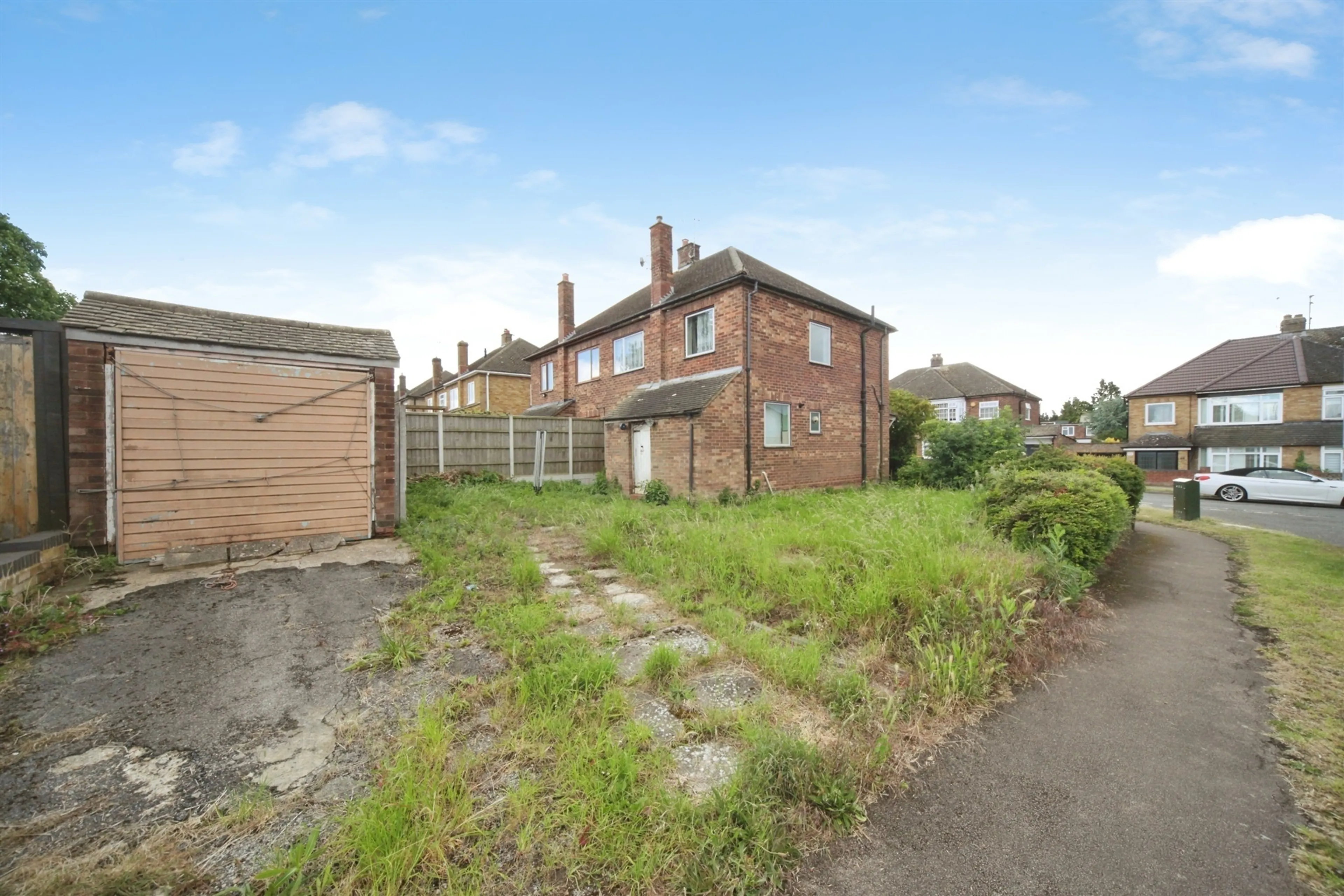 Property photo 0