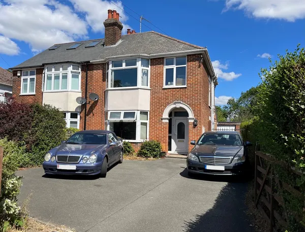 Newmarket Road, Bury St Edmunds, IP33...