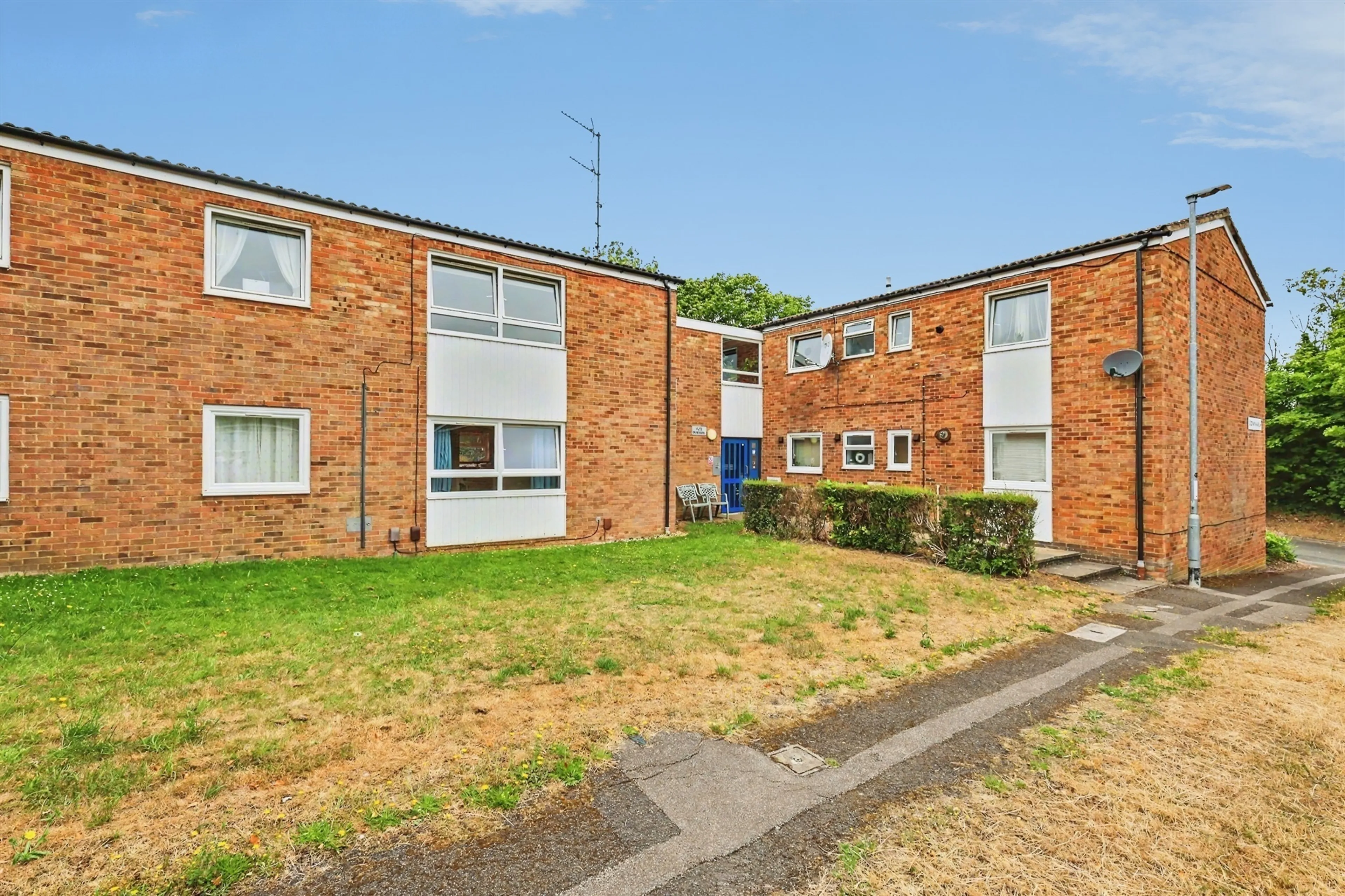 Property photo 0