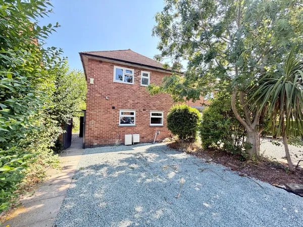Sharpley Road, Loughborough, LE11 4PW