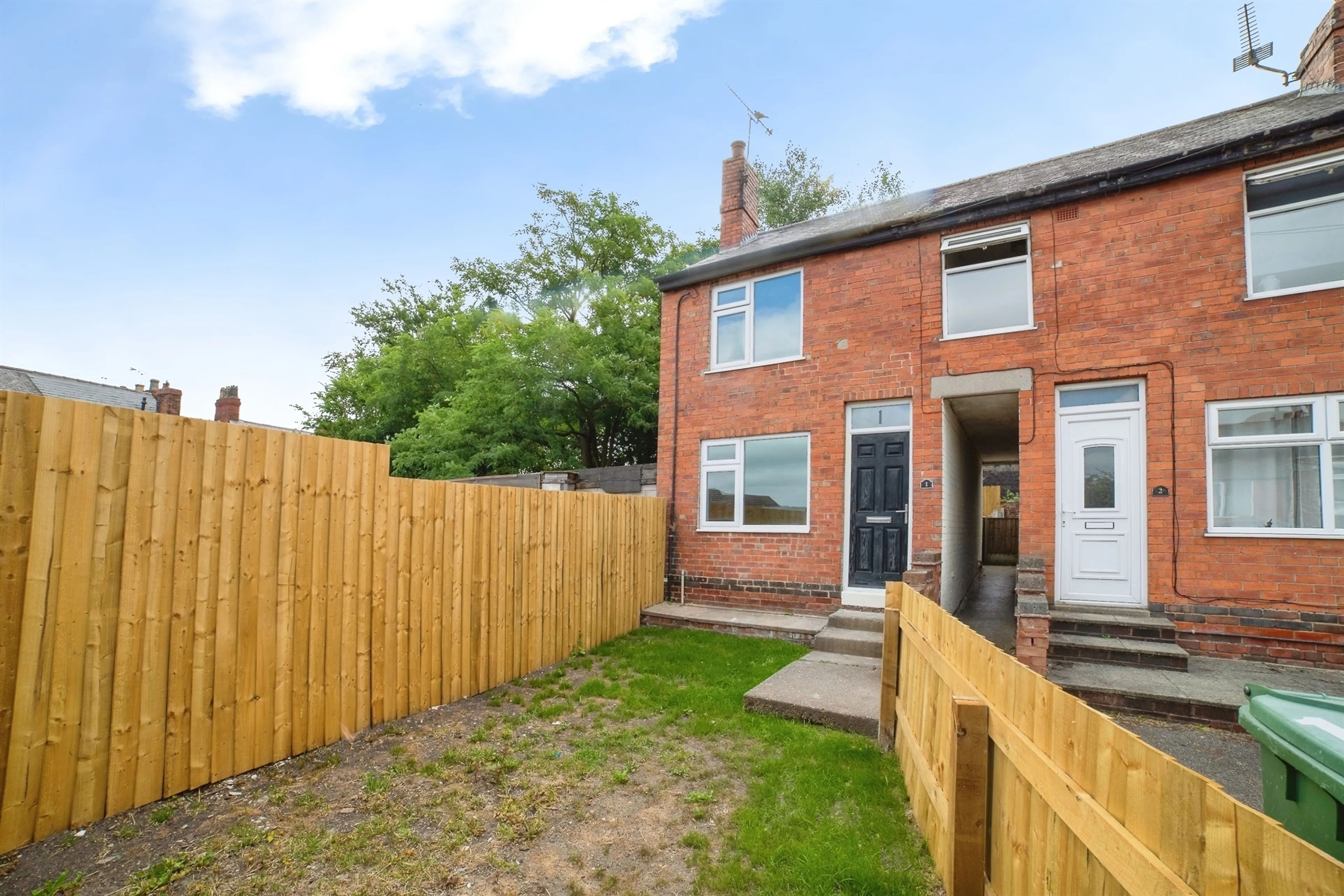 Property photo 0