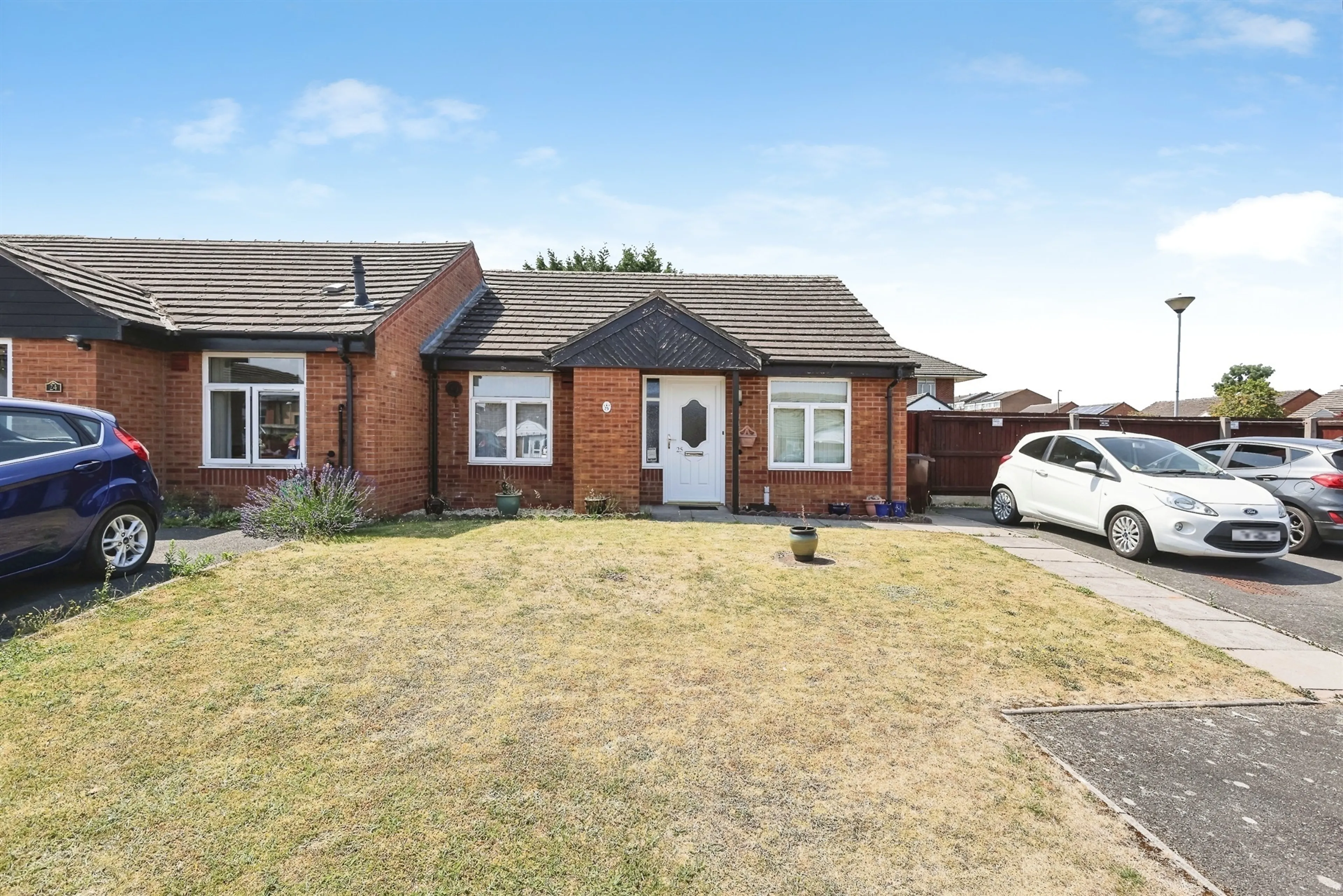 Property photo 0