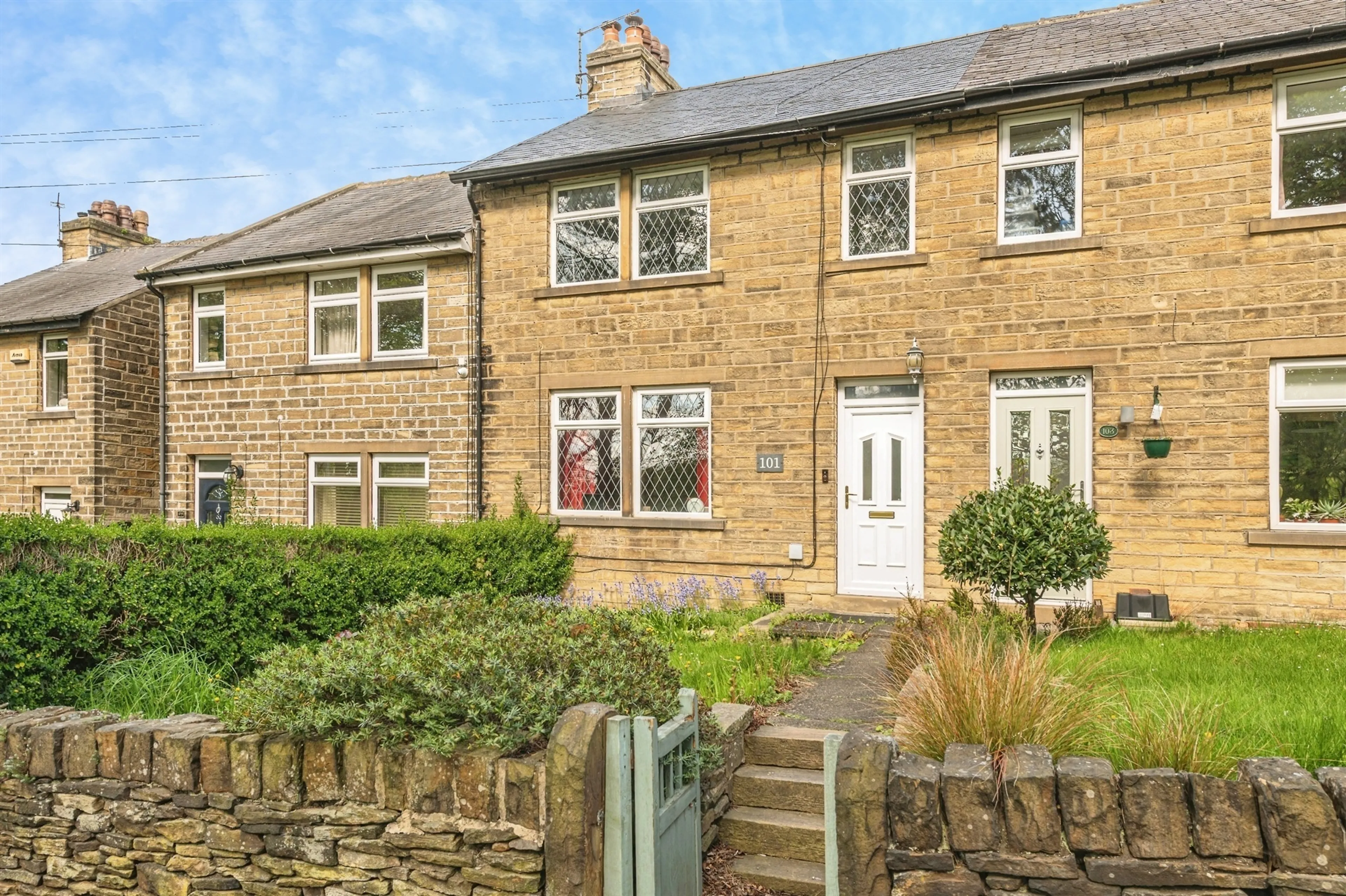 Property at Turnshaw Road, Kirkburton, Huddersfield