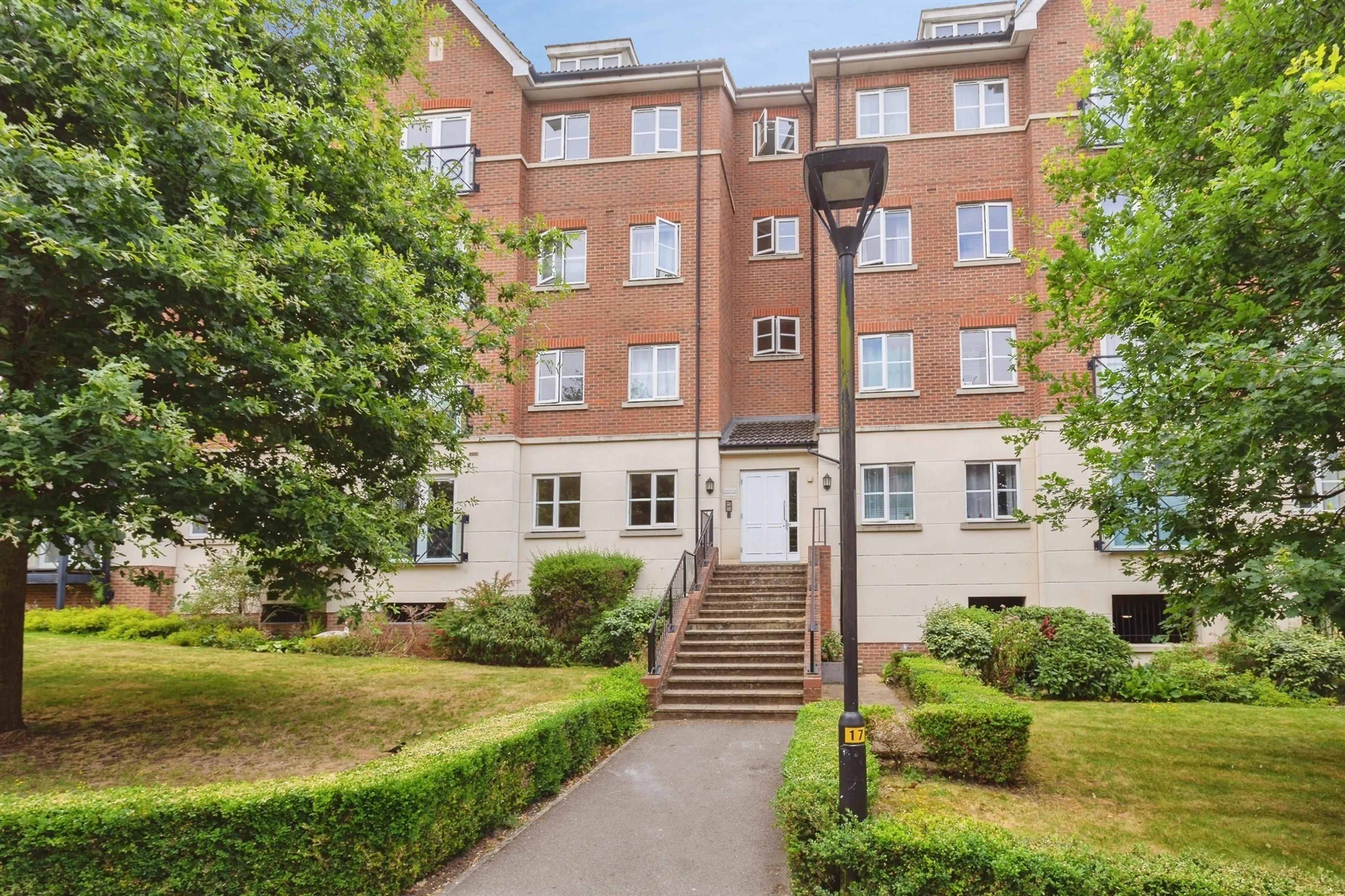 Property photo 0