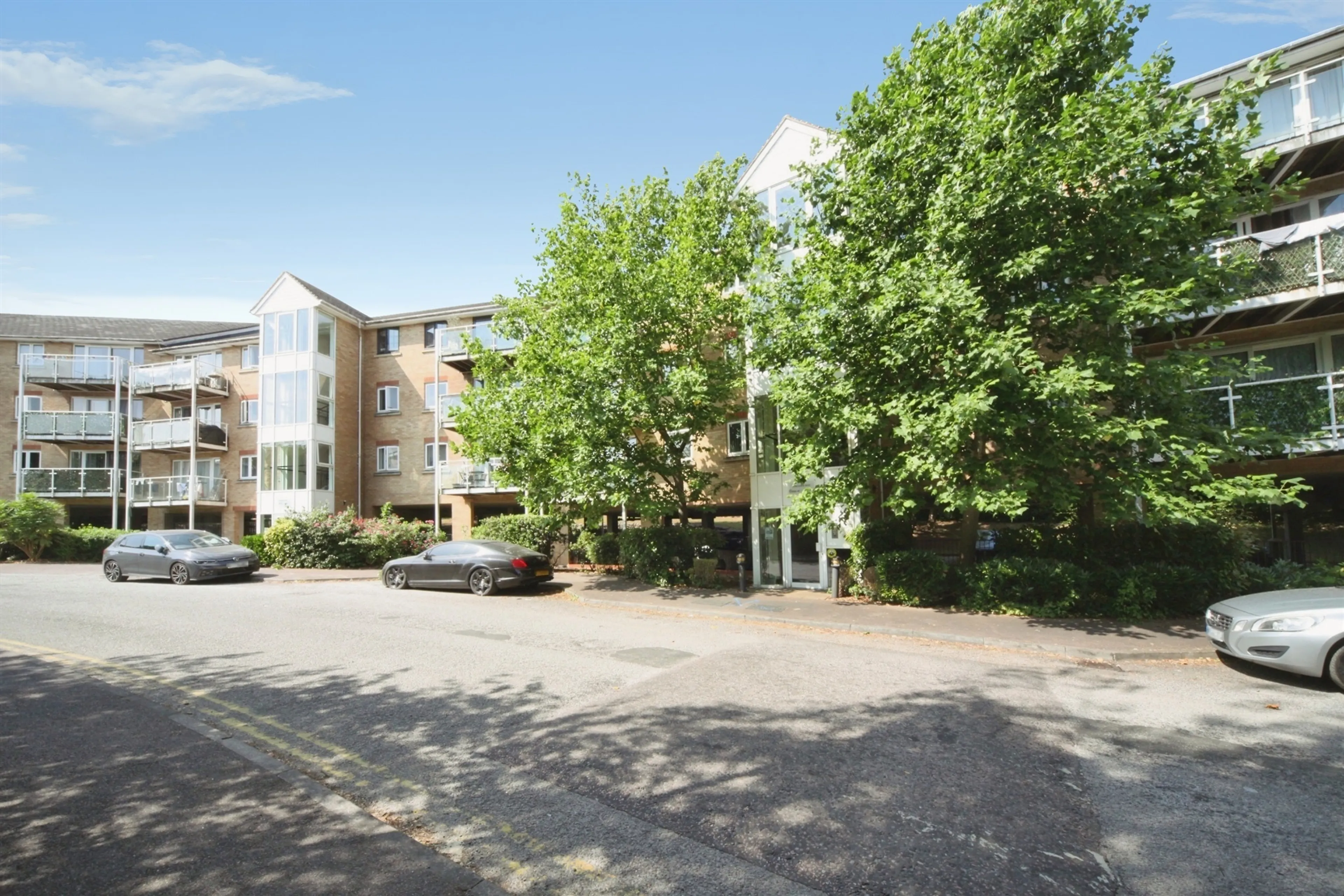 Property photo 0