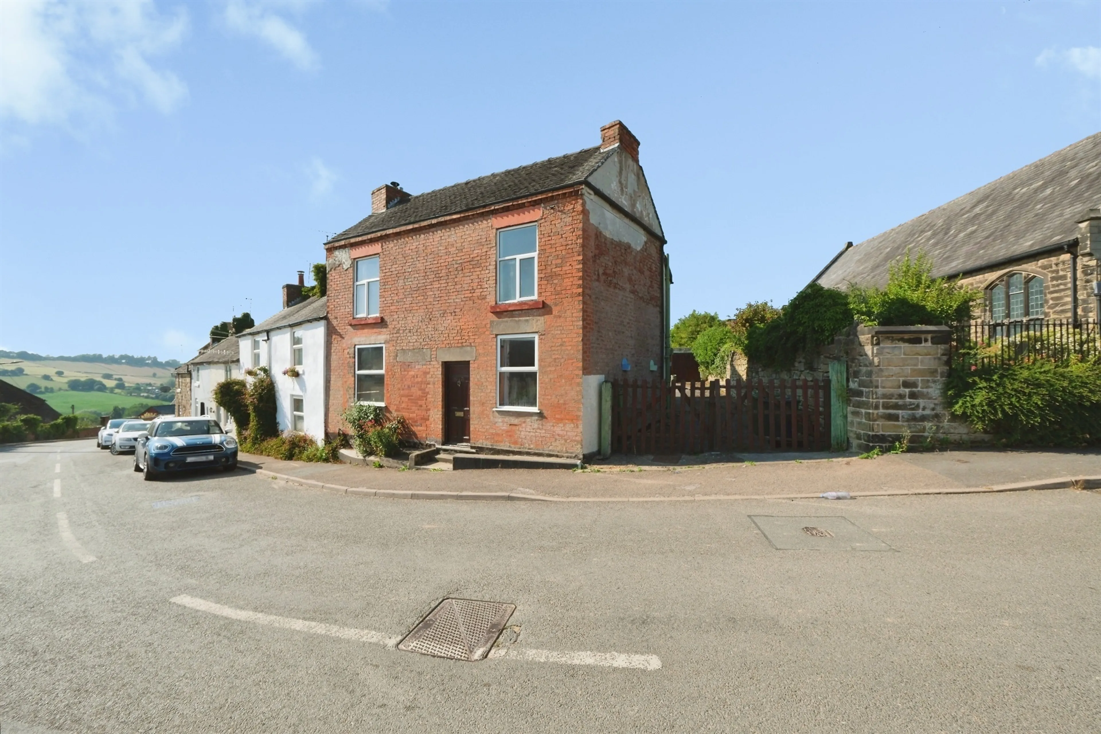 Property photo 0