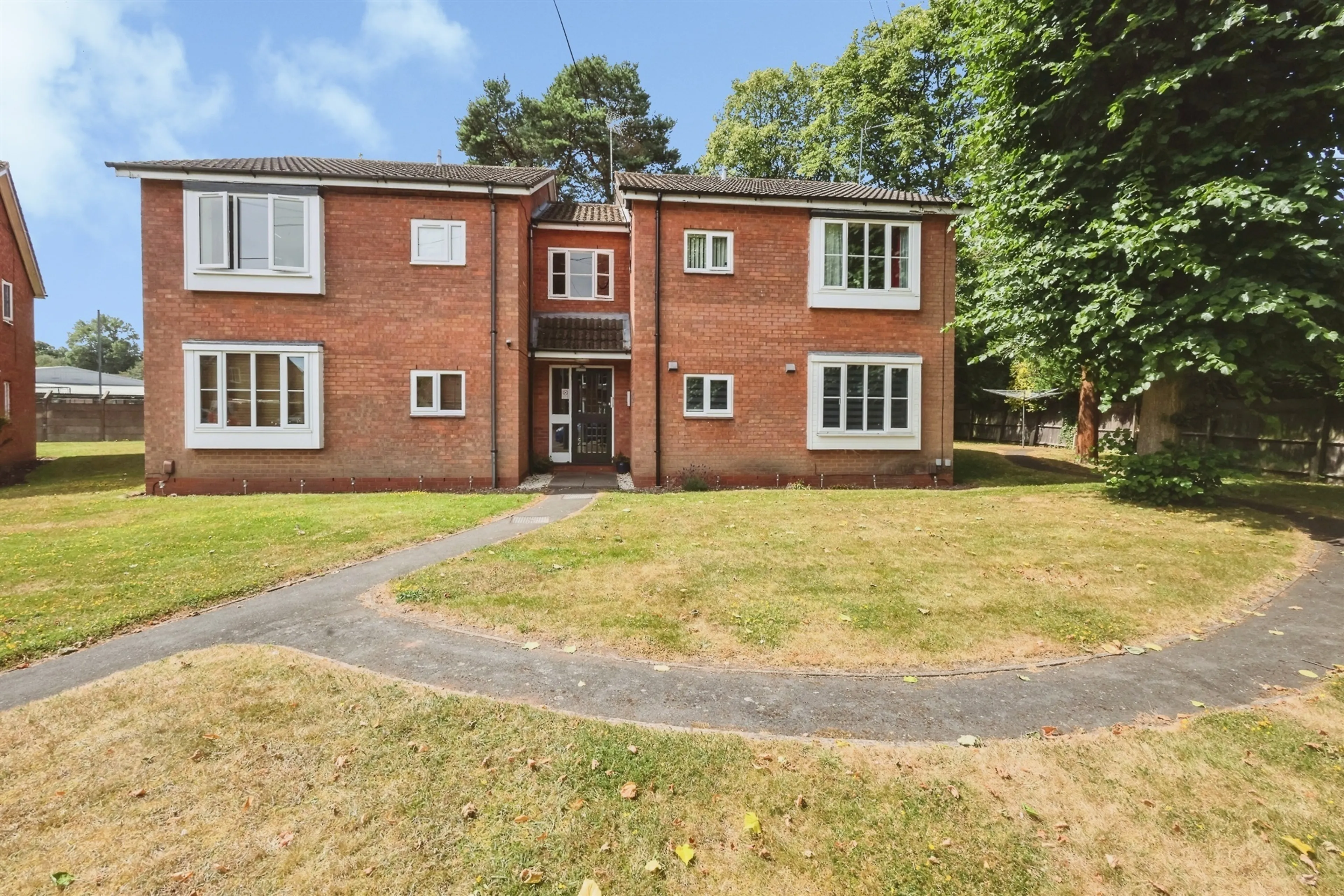 Property photo 0