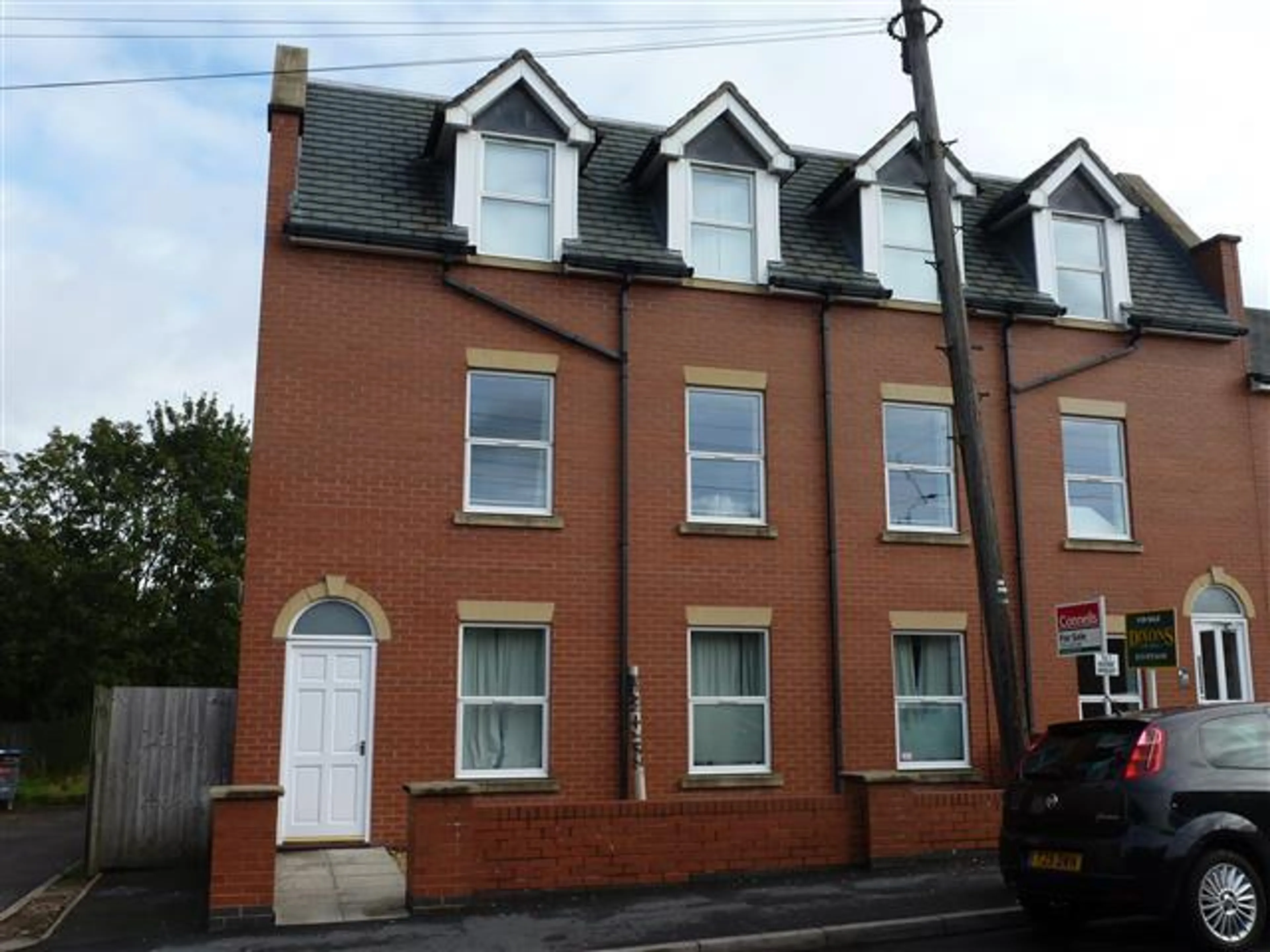 Property photo 0