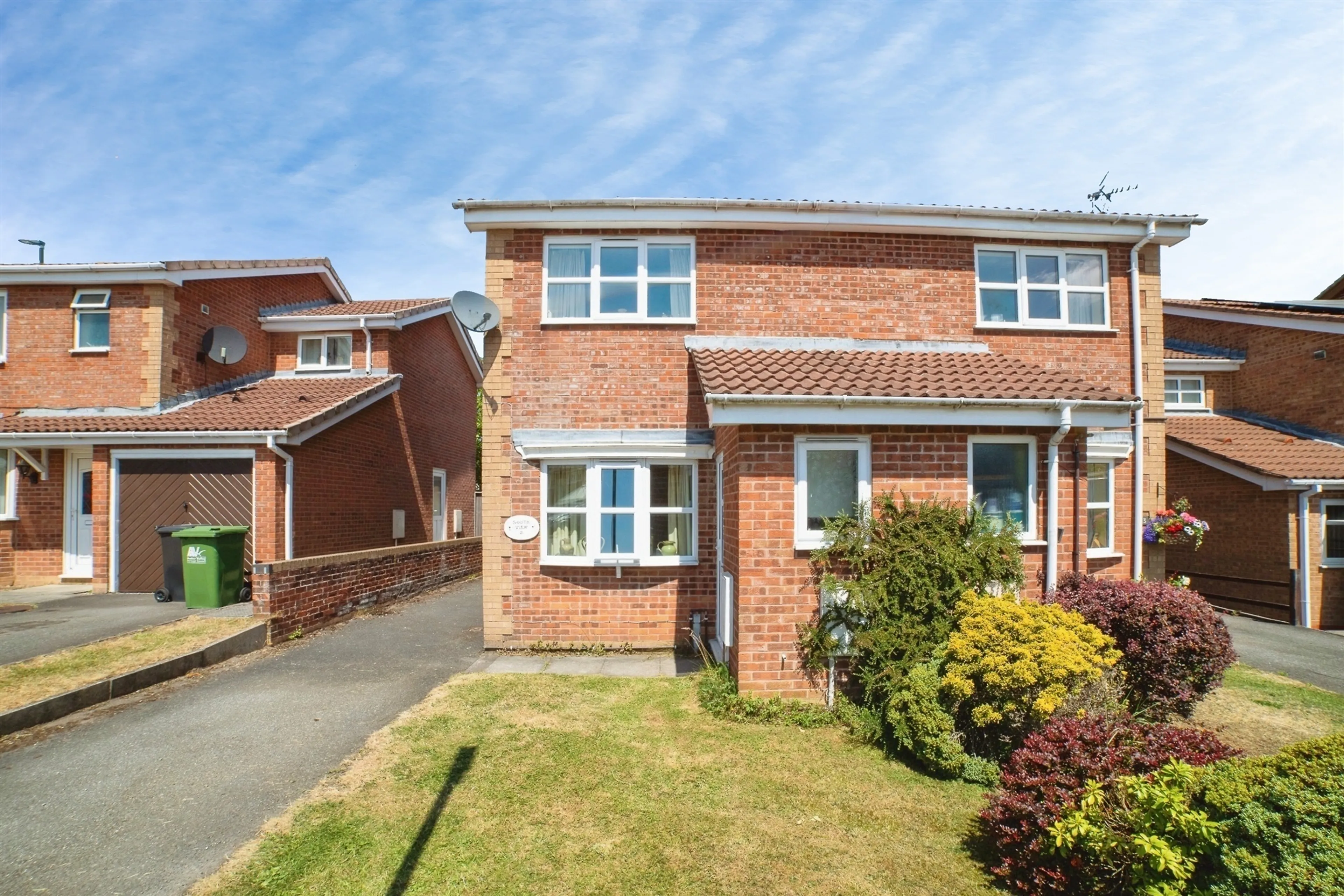 Property photo 0