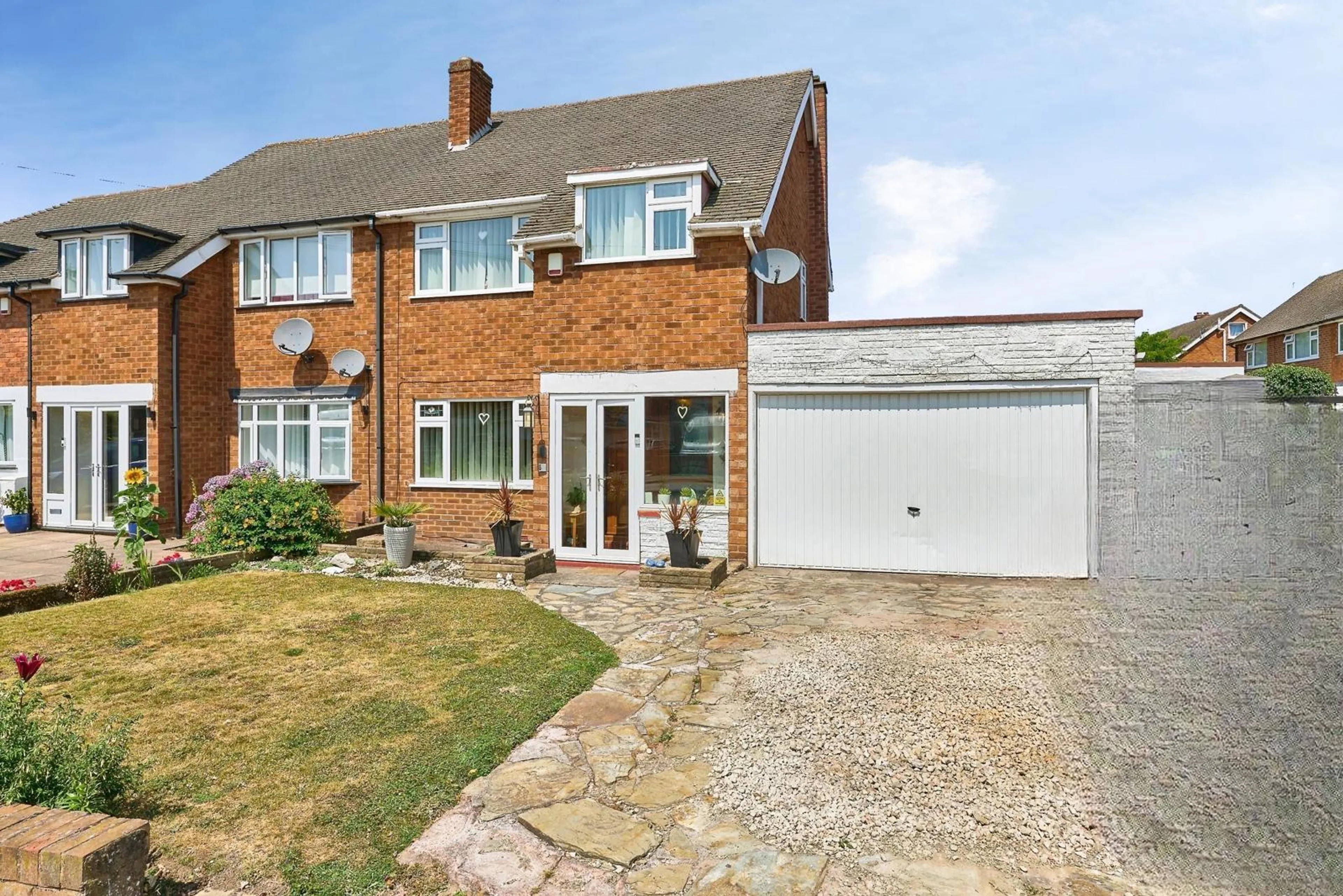 Property photo 0