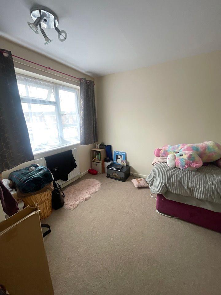 Queensway, Burton Latimer, Kettering Image 3