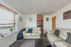 Five Acres, Crawley