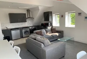 Main property image