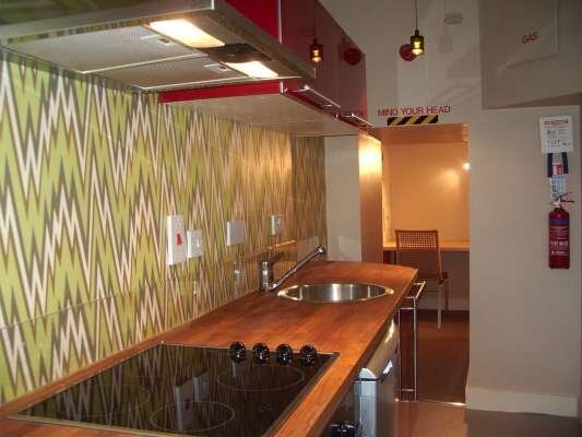 16a Newsome Road, Huddersfield, HD4 Image 6
