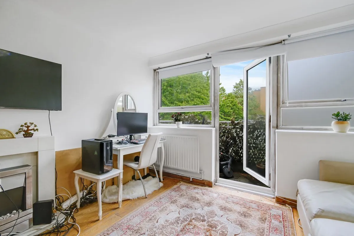 Willesden Lane, London, NW2
