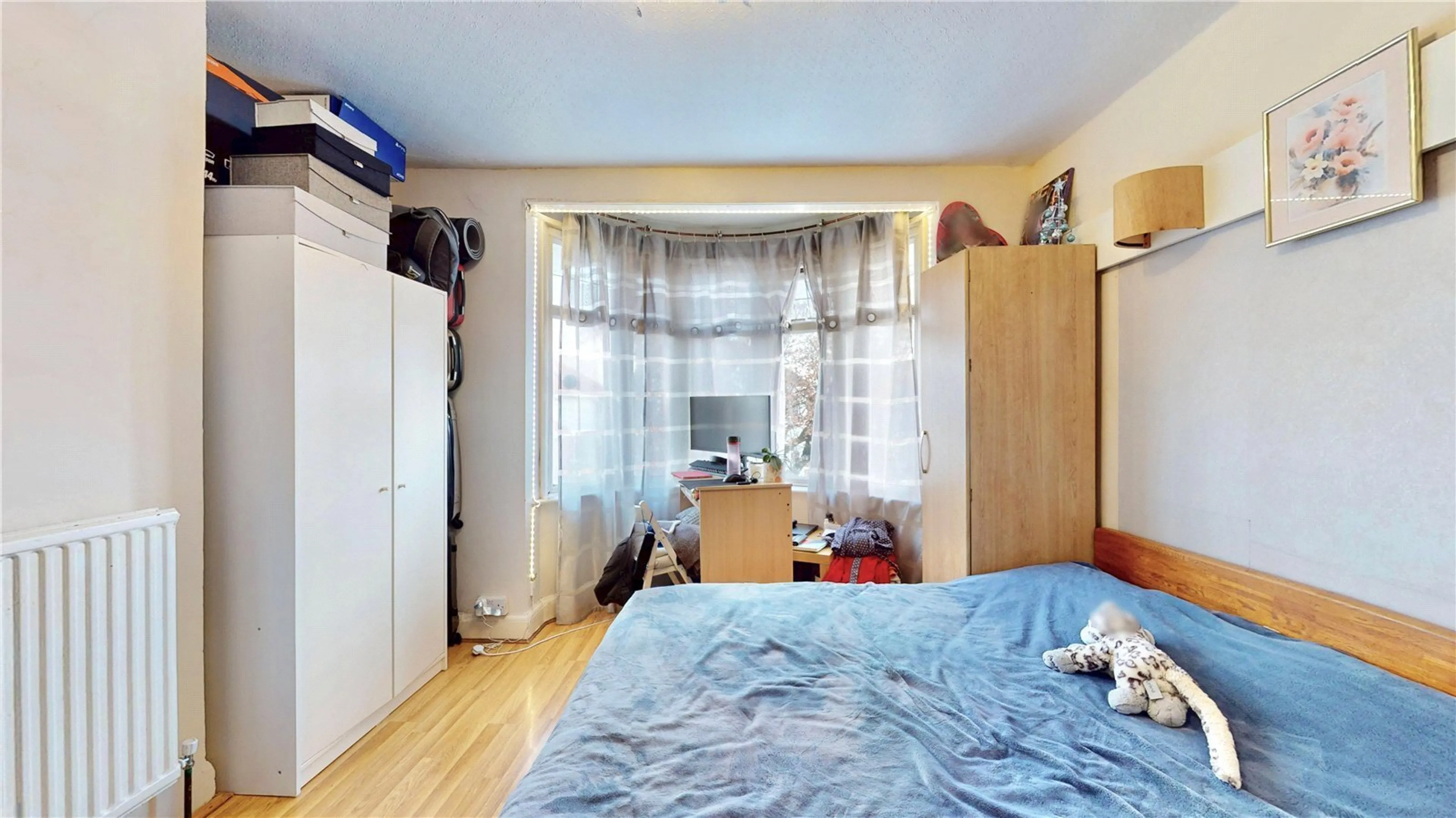 Photo 12
