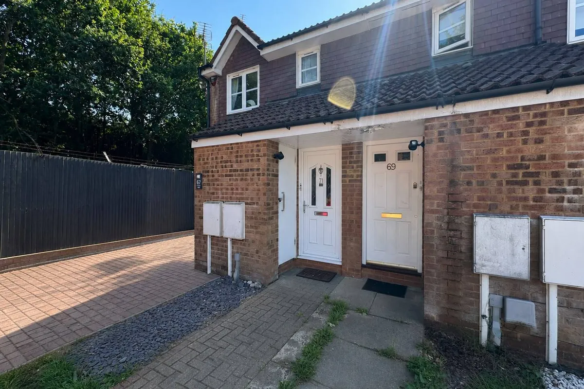 Bolton Road, Maidenbower, Crawley