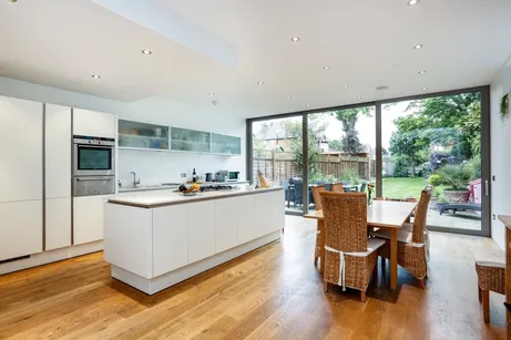 Kings Road Kingston Upon Thames KT2