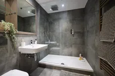 Hove Central, 11 Boulevard Place Brighton BN3 photo 5
