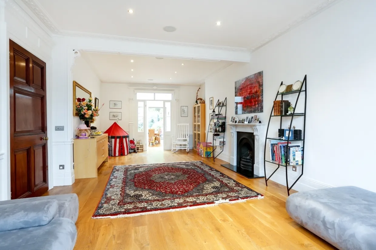 Kings Road Kingston Upon Thames KT2 photo 10