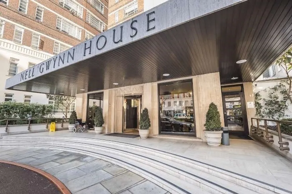 Sloane Avenue Sloane Square SW3 photo 12