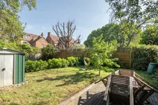 Mapesbury Road London NW2 photo 7