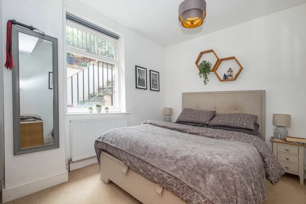 Leopold Road, SW19 photo 7