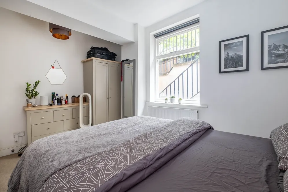 Leopold Road, SW19 photo 8
