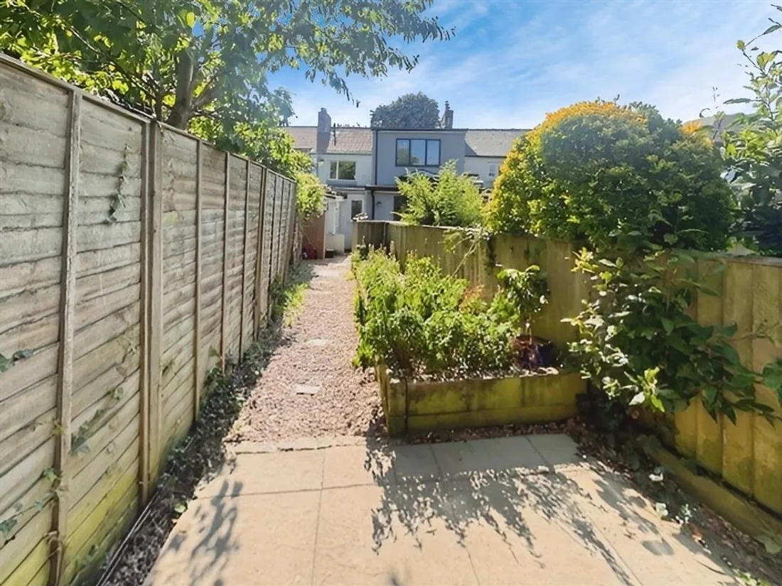 Property photo 9