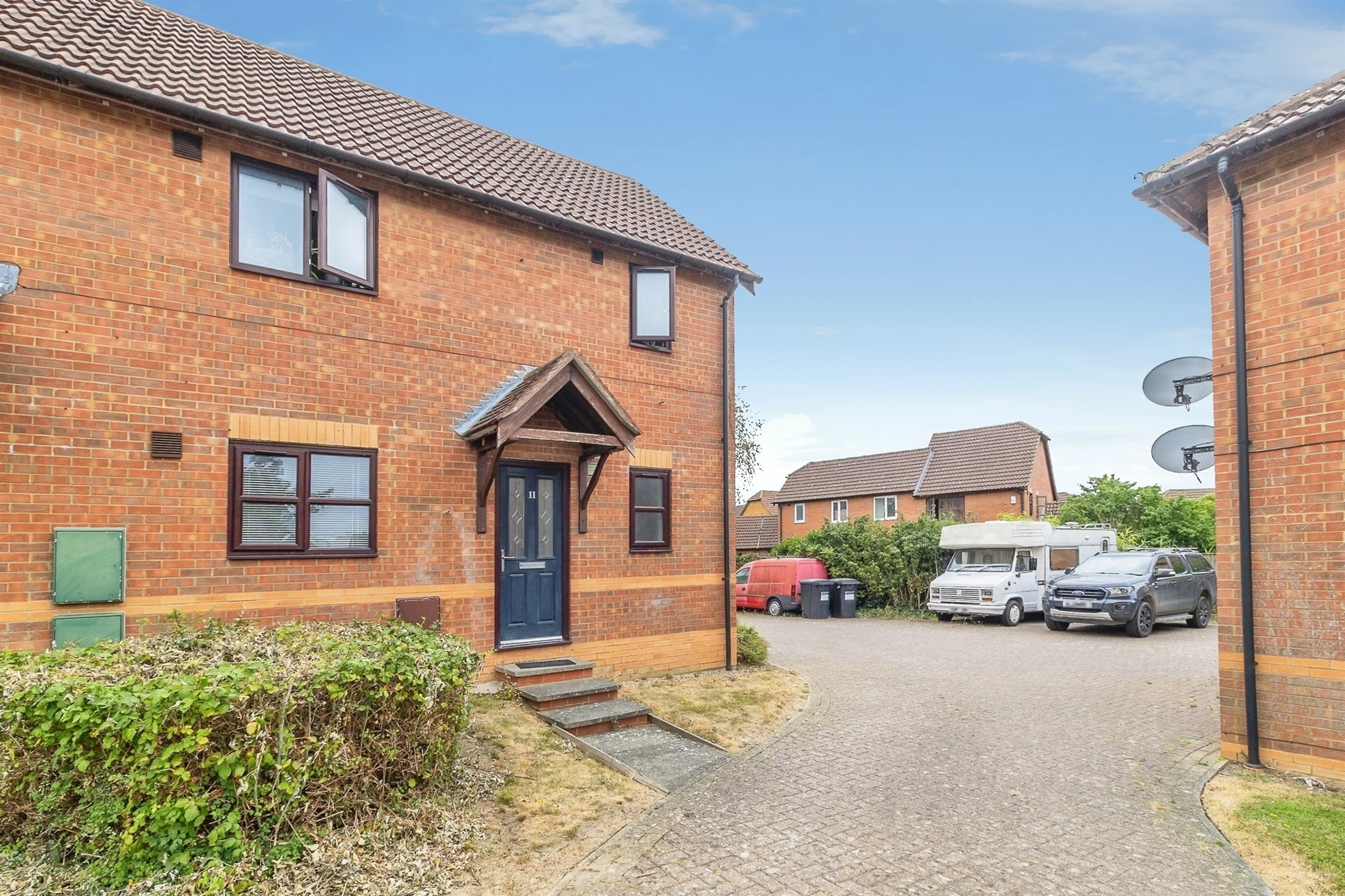 Property photo 0